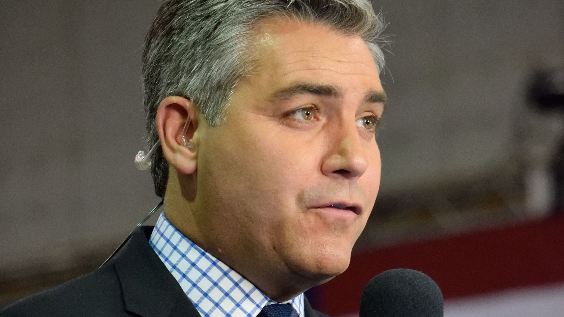 Jim Acosta Triggered by Trump’s Manhandling of the Media, Calls for Boycott